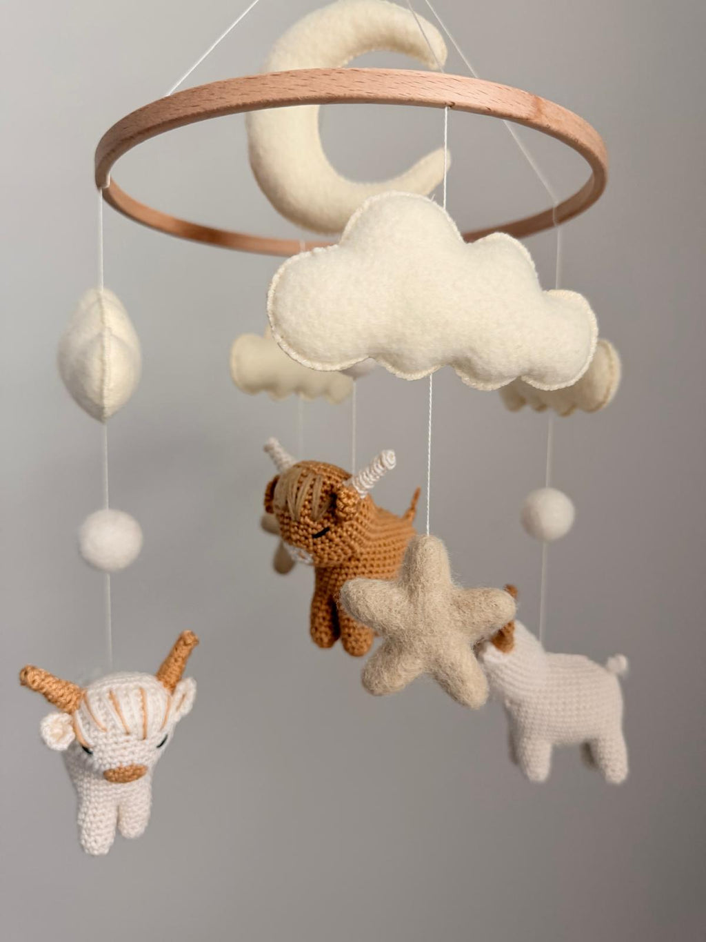 Highland Cow Baby Crib Mobile